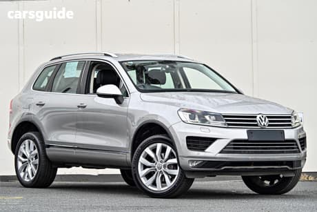 Silver 2014 Volkswagen Touareg Wagon V6 Tdi