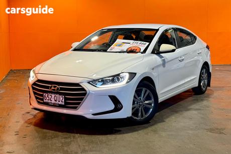 White 2016 Hyundai Elantra Sedan Active 2.0 Mpi