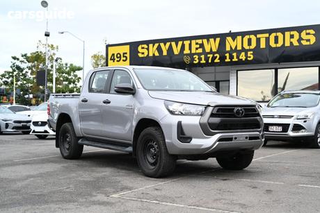 Silver 2022 Toyota Hilux Double Cab Chassis Sr (4X4)