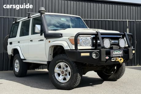 White 2019 Toyota Landcruiser Wagon Gxl (4X4)