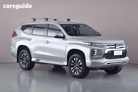 Silver 2021 Mitsubishi Pajero Sport Wagon Exceed (4X4) 7 Seat