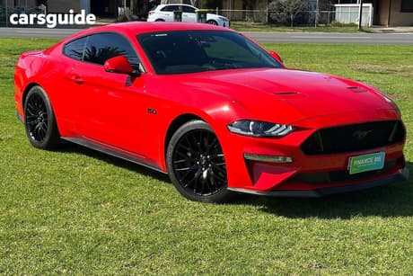 Red 2018 Ford Mustang Coupe Fastback Gt 5.0 V8