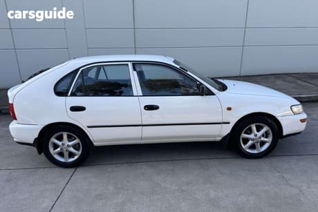 White 1997 Toyota Corolla Liftback Conquest Seca
