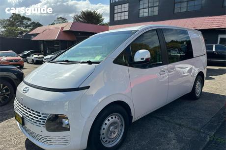 White 2021 Hyundai Staria Van Load 2S 2.2D Liftback