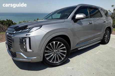 Silver 2023 Hyundai Palisade Wagon Highlander (7 Seat)