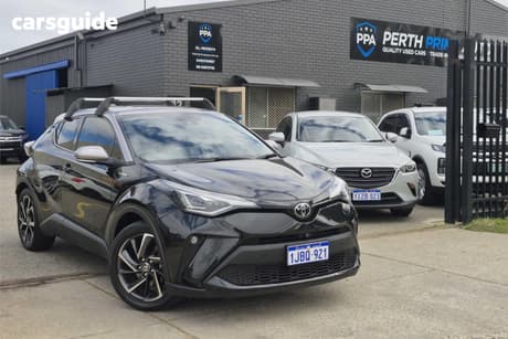 Silver 2021 Toyota C-HR Wagon Koba (2Wd)