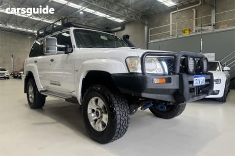 White 2012 Nissan Patrol Wagon St (4X4)