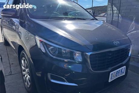 Grey 2019 Kia Carnival Wagon S