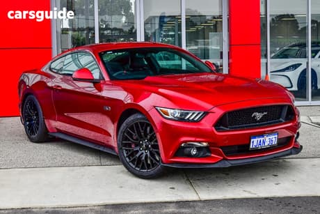 Red 2017 Ford Mustang Coupe Fastback Gt 5.0 V8