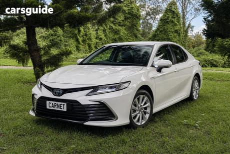 White 2023 Toyota Camry Sedan Ascent Hybrid