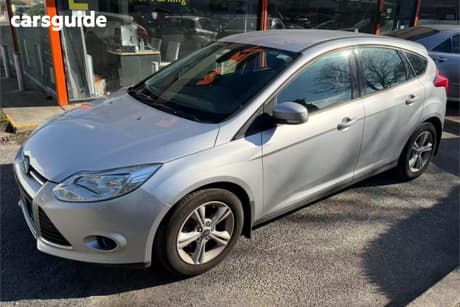 Silver 2014 Ford Focus Hatchback Trend