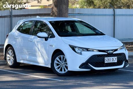 White 2023 Toyota Corolla Hatchback Ascent Sport