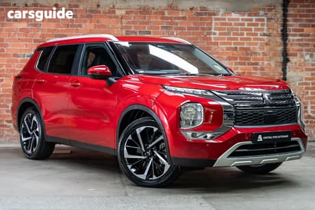 Red 2022 Mitsubishi Outlander Wagon Aspire 7 Seat (2Wd)
