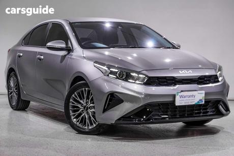 Grey 2022 Kia Cerato Sedan Sport