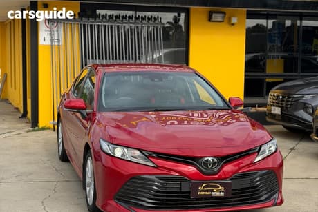 Red 2018 Toyota Camry Sedan ASCENT
