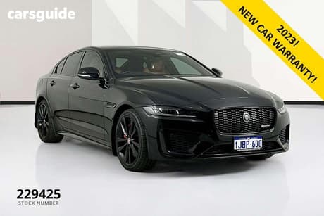 Black 2023 Jaguar XE Sedan P300 R-Dynamic Black (221Kw)