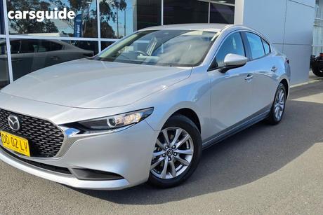 Silver 2019 Mazda 3 Sedan G20 Pure