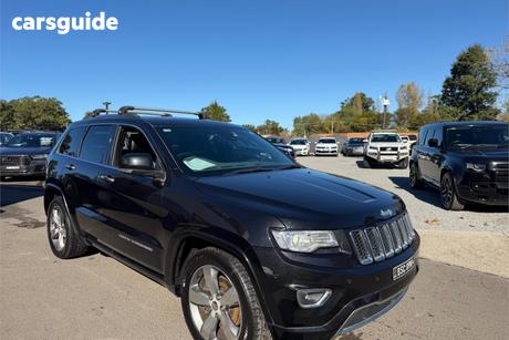 Black 2014 Jeep Grand Cherokee Wagon Overland (4X4)