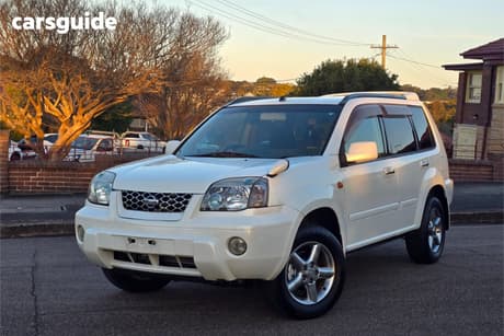 White 2001 Nissan X-Trail SUV GT