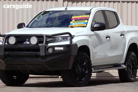 White 2021 Mitsubishi Triton Double Cab Pick Up Glx-R (4X4)