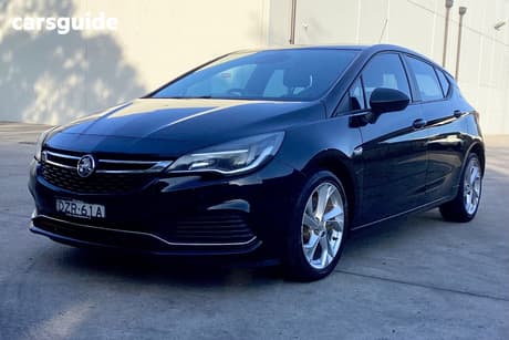 Black 2018 Holden Astra Hatchback Rs