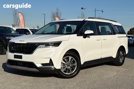 White 2023 Kia Carnival Wagon S