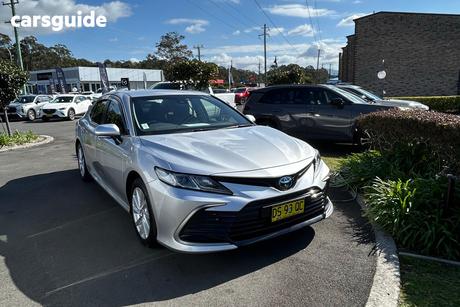 Silver 2021 Toyota Camry Sedan Ascent