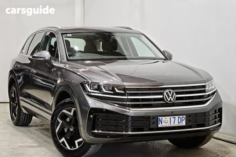 Grey 2025 Volkswagen Touareg Wagon 170Tdi