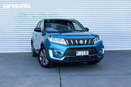Green 2024 Suzuki Vitara Wagon Beat