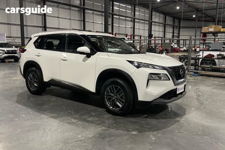 White 2024 Nissan X-Trail Wagon St (4Wd)