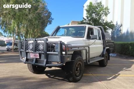 White 2018 Toyota Landcruiser Double Cab Chassis Workmate (4X4)