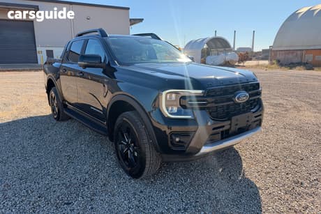 Black 2025 Ford Ranger Double Cab Pick Up Phev Stormtrak (4X4)