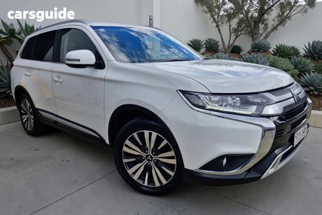 White 2021 Mitsubishi Outlander Wagon Ls 7 Seat (2Wd)