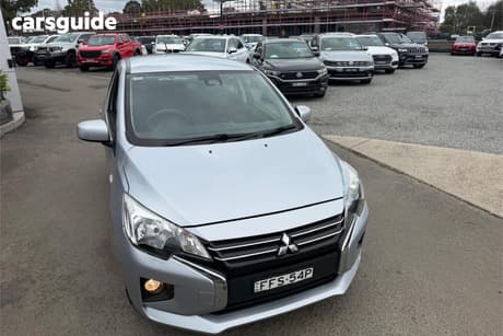 Silver 2021 Mitsubishi Mirage Hatchback Es