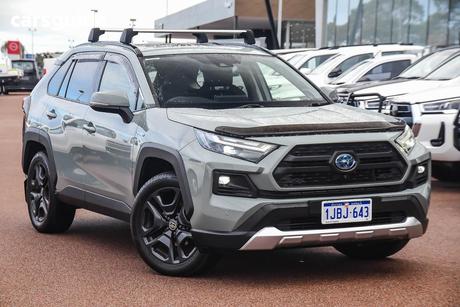 Green 2022 Toyota RAV4 Wagon Edge (Awd) Hybrid