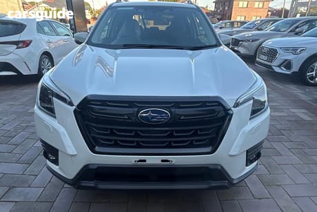White 2024 Subaru Forester Wagon 2.5I (Awd)