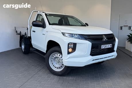 White 2024 Mitsubishi Triton Cab Chassis Glx (4X4)