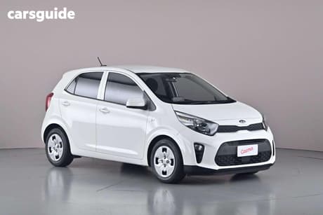 White 2021 Kia Picanto Hatchback S (Pe)