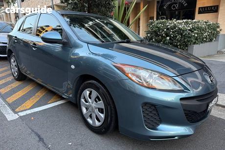 Blue 2011 Mazda 3 Hatchback Neo