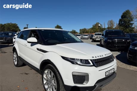 White 2017 Land Rover Range Rover Evoque Wagon Td4 150 Se