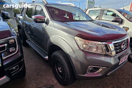 Grey 2018 Nissan Navara Dual Cab Pick-up St-X (4X4) (Leather Trim)