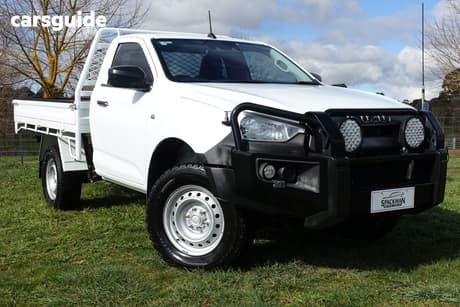White 2021 Isuzu D-MAX Cab Chassis Sx (4X4)