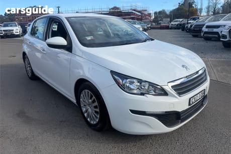 White 2014 Peugeot 308 Hatchback Access