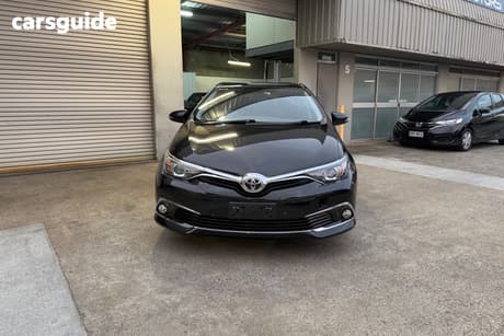 Black 2016 Toyota Corolla Hatchback Ascent Sport