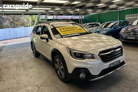 White 2019 Subaru Outback Wagon 2.5I Premium