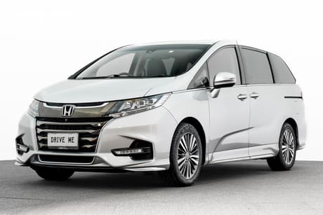 Silver 2018 Honda Odyssey Wagon Vti-L