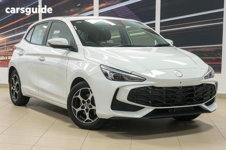 White 2025 MG MG3 Hatchback Essence