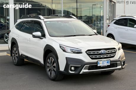White 2023 Subaru Outback Wagon Awd Touring