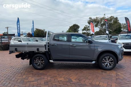 Grey 2026 Isuzu D-MAX Crew Cab Chassis Ls-U (4X4)