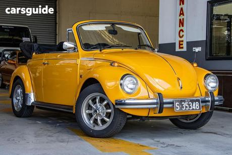 Yellow 1976 Volkswagen Beetle Sedan 1600